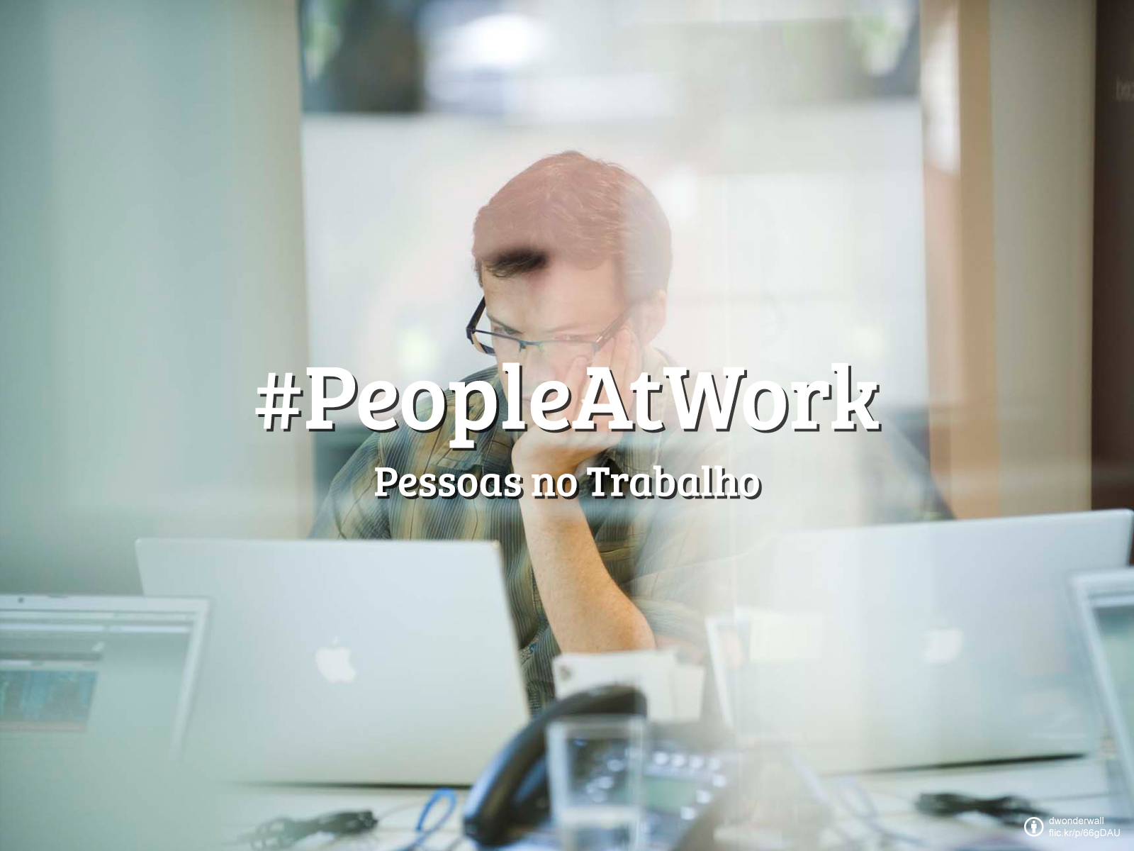#FlickrFriday: Pessoas no Trabalho | O lugar onde você trabalha e as pessoas que fazem a magia acontecer! Tire sua foto e mostre o que o tema revela pra você.